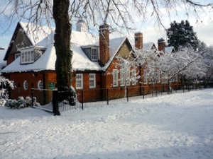 Sure Start Children's Centre in the snow